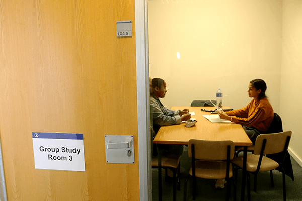 Group Study Room 3-5, Brand van Zyl Law Library