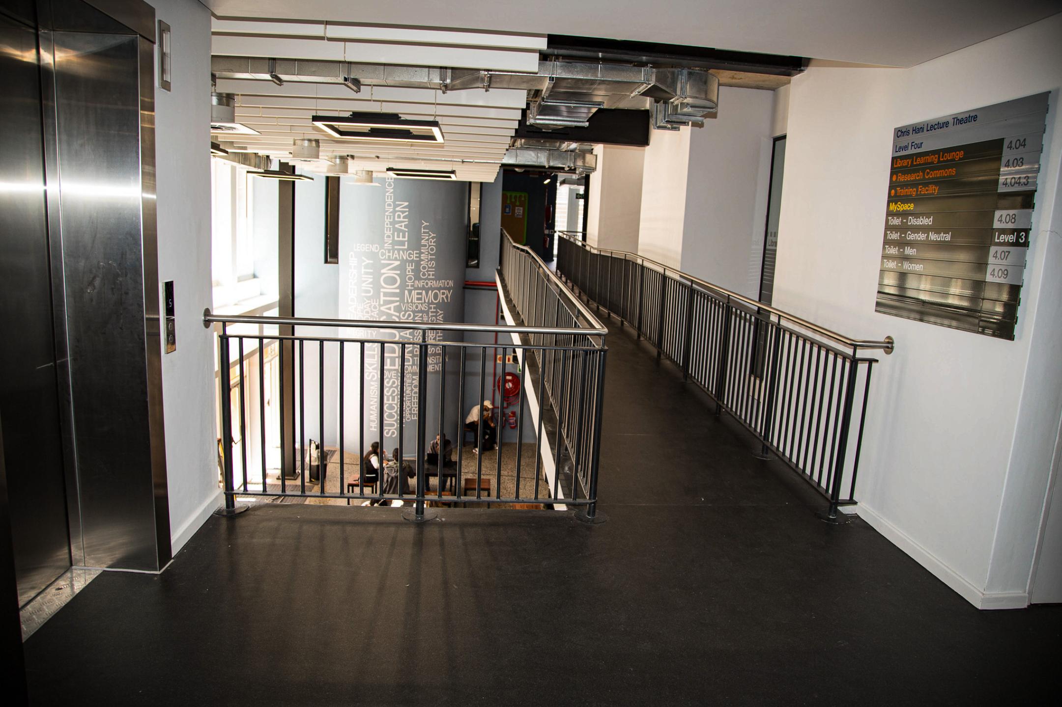 librarylearninglounge_chrishani20230227_003.jpg