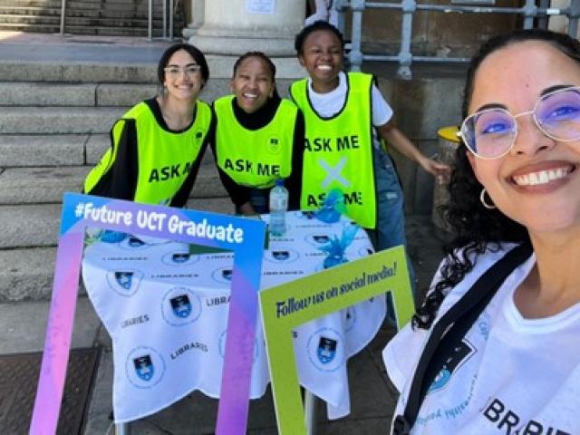 UCT Libraries staff member, Jaimee Reid takes a selfies with enthusiastic Library Buddies. From left: Sitaarah Cornelius, Zanele Daatjie and Anele Matsebula